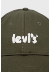 Levi's® - Levi's czapka bawełniana kolor zielony z aplikacją. Kolor: zielony. Materiał: bawełna. Wzór: aplikacja. Styl: biznesowy