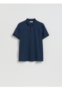 Reserved - Koszulka polo regular z domieszką jedwabiu - granatowy. Typ kołnierza: polo. Kolor: niebieski. Materiał: jedwab