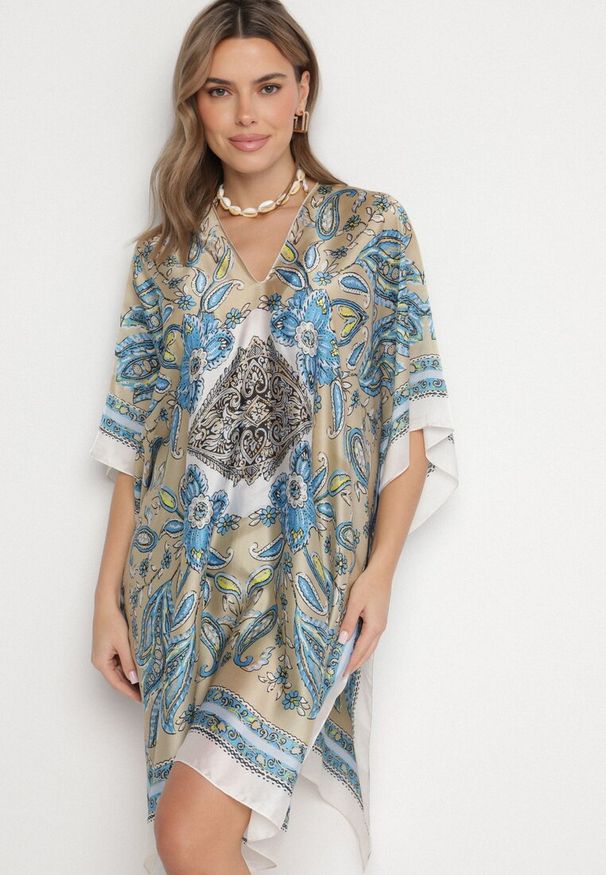 Born2be - Beżowe Lekkie Ponczo Narzutka z Jedwabiu i Wiskozy w Ornamentalny Wzór Azendia. Okazja: na spacer, na plażę, na co dzień. Typ kołnierza: dekolt w kształcie V. Kolor: beżowy. Materiał: wiskoza, jedwab. Wzór: aplikacja. Sezon: lato. Styl: casual, klasyczny