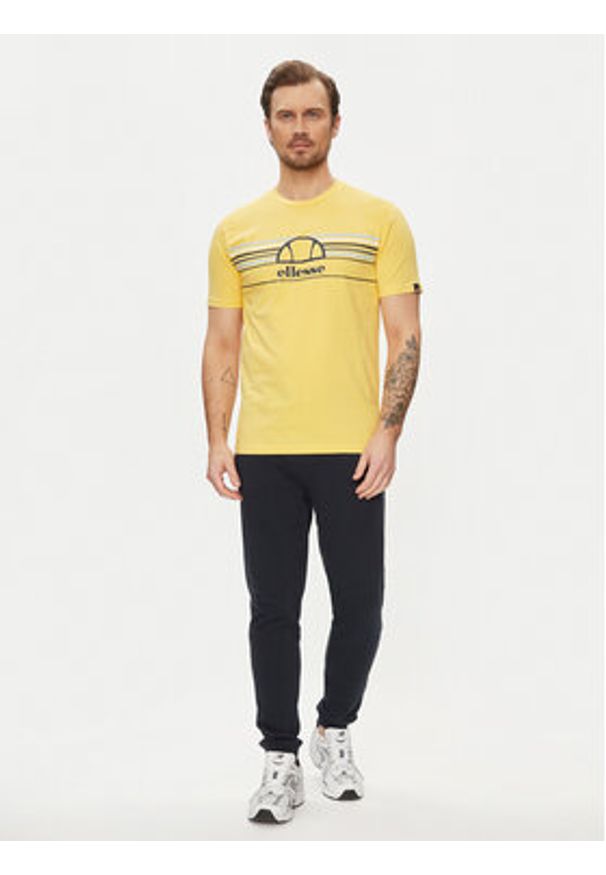 Ellesse T-Shirt Lentamente SHV11918 Żółty Regular Fit. Kolor: żółty. Materiał: bawełna