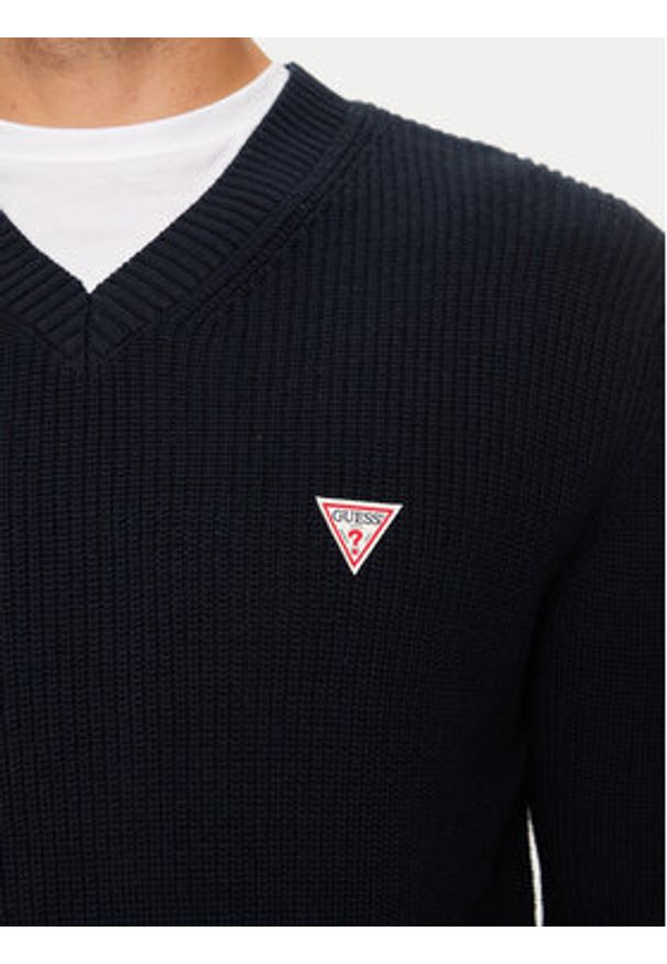 Guess Sweter M4BR33 Z3HM1 Granatowy Regular Fit. Kolor: niebieski. Materiał: bawełna