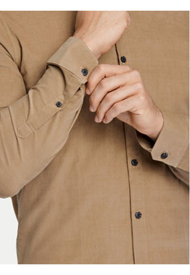 Lindbergh Koszula 30-203248A Beżowy Relaxed Fit. Kolor: beżowy. Materiał: bawełna