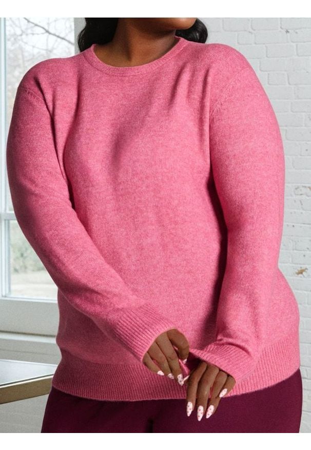 Sinsay - Sweter basic z domieszką wełny Plus Size - różowy. Kolekcja: plus size. Kolor: różowy. Materiał: wełna