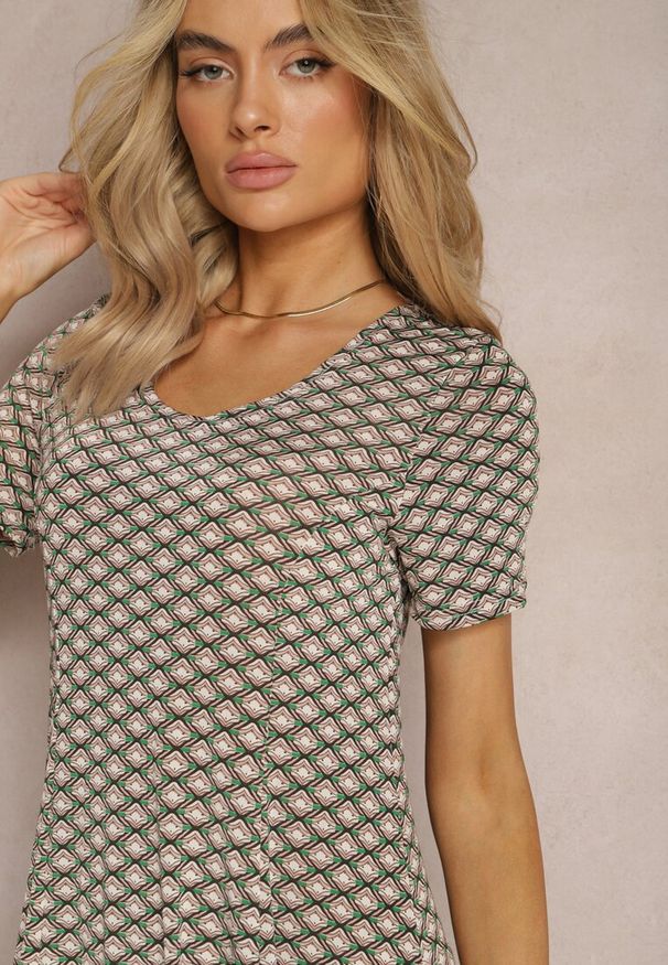 Renee - Zielono-Beżowa Wiskozowa Sukienka o Rozkloszowanym Fasonie Ibelia. Kolor: zielony. Materiał: wiskoza. Typ sukienki: rozkloszowane