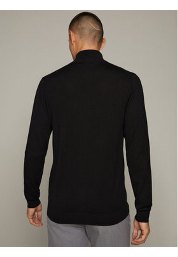 Matinique Kardigan 30204879 Czarny Regular Fit. Kolor: czarny. Materiał: wełna