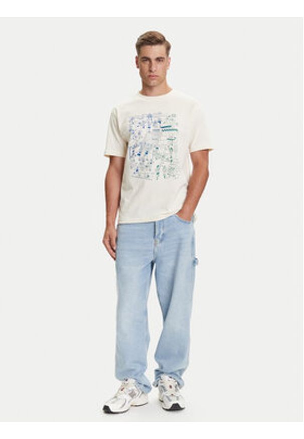 New Balance T-Shirt MT53916 Écru Regular Fit. Materiał: bawełna