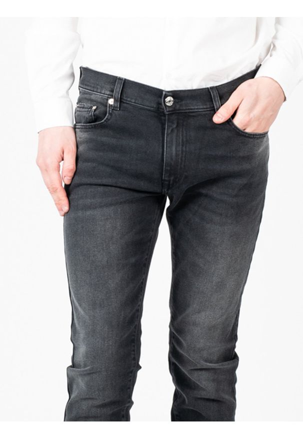 Iceberg Jeansy | 2SK26004 | Mężczyzna | Czarny, Szary. Kolor: czarny, szary, wielokolorowy. Wzór: aplikacja. Styl: elegancki, vintage
