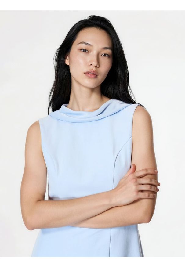 Reserved - Sukienka mini z wiązaniem - jasnoniebieski. Kolor: niebieski. Materiał: bawełna, tkanina. Typ sukienki: proste. Długość: mini