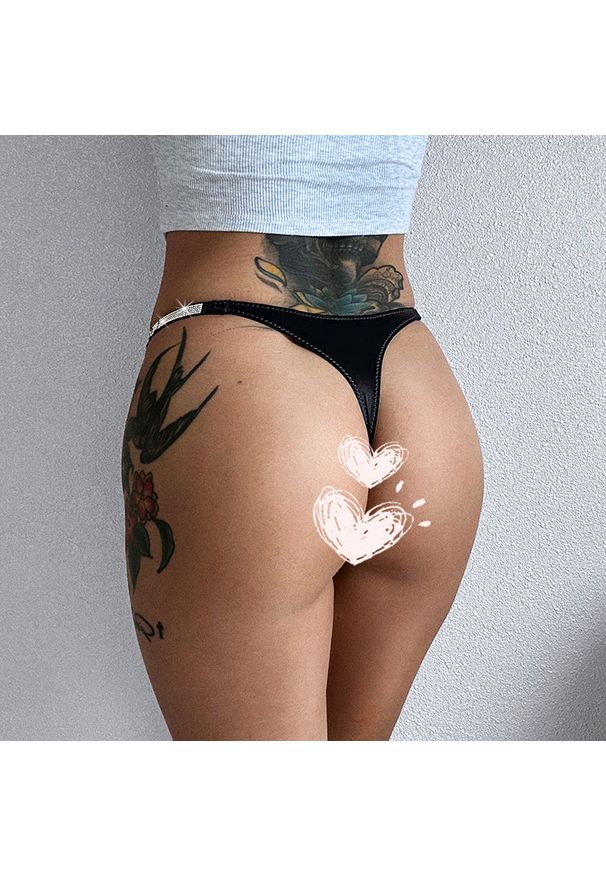 Intica - Majtki z ozdobną gumką podkreślające sylwetkę Magga. Materiał: materiał