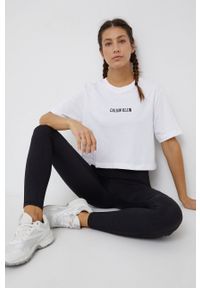 Calvin Klein Performance - T-shirt. Kolor: biały. Materiał: dzianina, materiał. Wzór: aplikacja
