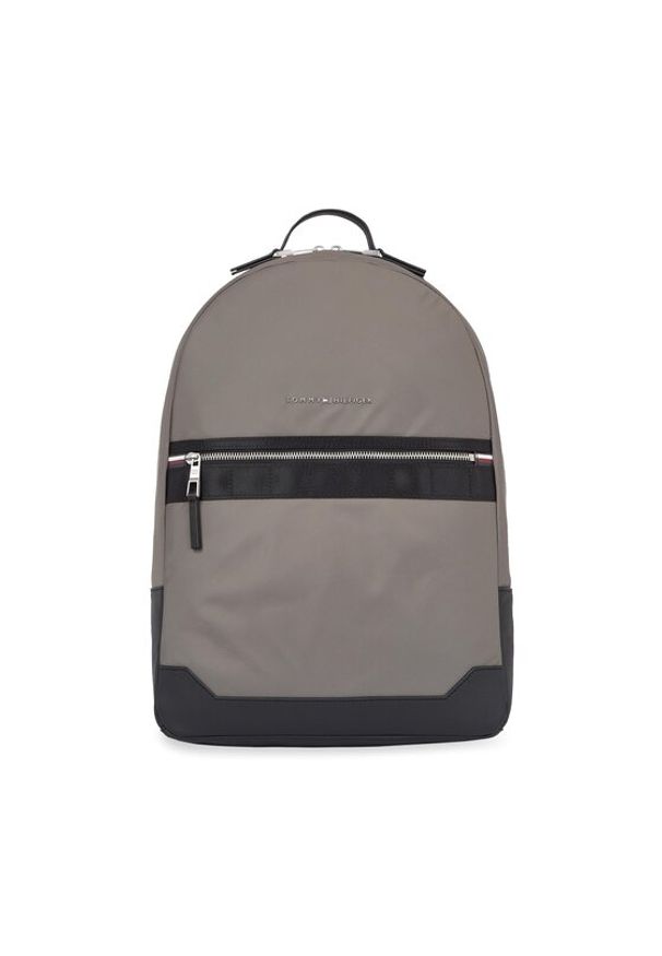 TOMMY HILFIGER - Tommy Hilfiger Plecak Th Elevated Nylon Backpack AM0AM11573 Szary. Kolor: szary. Materiał: nylon