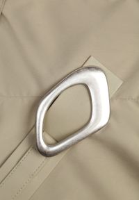 Born2be - Zielona Rozkloszowana Spódnica z Ozdobnym Paskiem i Asymetrycznym Dołem Pillen. Okazja: na co dzień, do pracy. Kolor: zielony. Materiał: skóra. Długość: długie. Styl: casual, elegancki #8