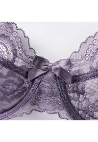 Intica - Komplet bielizny z koronki na romantyczne wieczory Eirini. Kolor: fioletowy. Materiał: koronka. Wzór: koronka #6