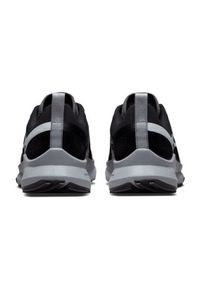 Buty Nike React Pegasus Trail 4 M DJ6158-001 czarne. Okazja: na co dzień. Zapięcie: pasek. Kolor: czarny. Materiał: guma, syntetyk. Szerokość cholewki: normalna. Sport: bieganie #8
