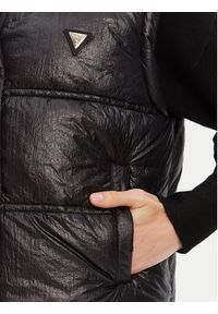 Guess Bezrękawnik W5YL11 WHDO2 Czarny Regular Fit. Kolor: czarny. Materiał: syntetyk. Długość rękawa: bez rękawów