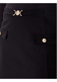 Guess Spódnica trapezowa W5BD61 KCMU2 Czarny Regular Fit. Kolor: czarny. Materiał: syntetyk