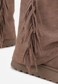 Born2be - Jasnobrązowe Botki w Stylu Śniegowców z Frędzlami i Cholewką Imitującą Nogawkę Sierafera. Zapięcie: bez zapięcia. Kolor: brązowy. Materiał: jeans. Szerokość cholewki: normalna #7