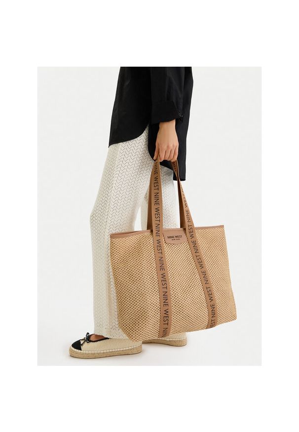 Torebka Nine West. Kolor: beżowy