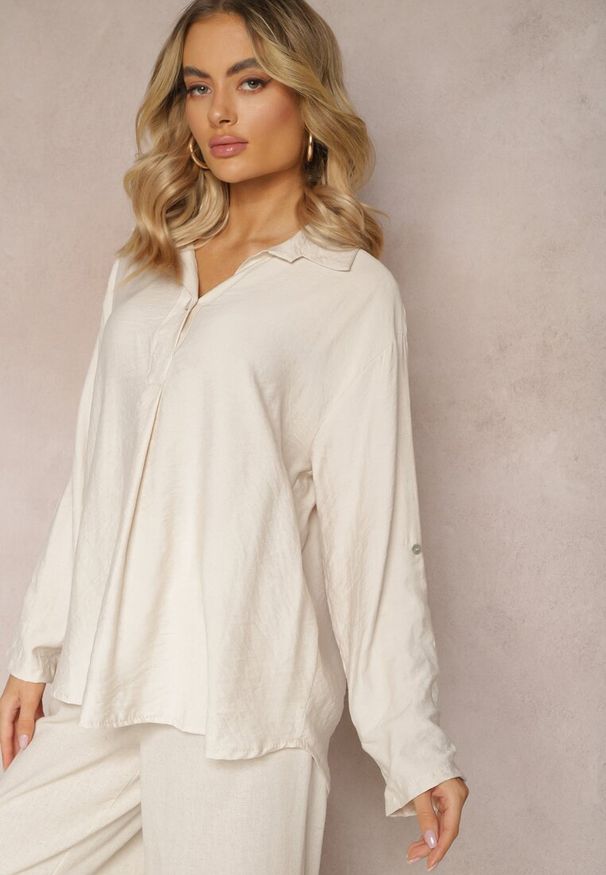 Renee - Beżowa Bluzka z Wiskozy w Stylu Koszuli Zapinana na Guziki Aviessa. Kolor: beżowy. Materiał: wiskoza