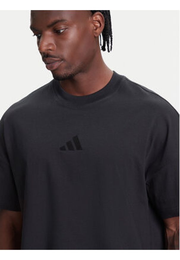 Adidas - adidas T-Shirt ALL SZN IY4150 Czarny Loose Fit. Kolor: czarny. Materiał: bawełna