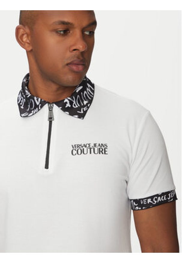 Versace Jeans Couture Polo 78GAGT02 Biały Regular Fit. Typ kołnierza: polo. Kolor: biały. Materiał: bawełna