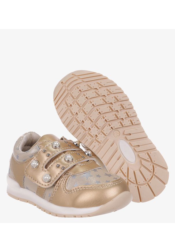 Casu - Złote buty sportowe z perełkami ze skórzaną wkładką na rzep casu p-270. Zapięcie: rzepy. Kolor: złoty. Materiał: skóra