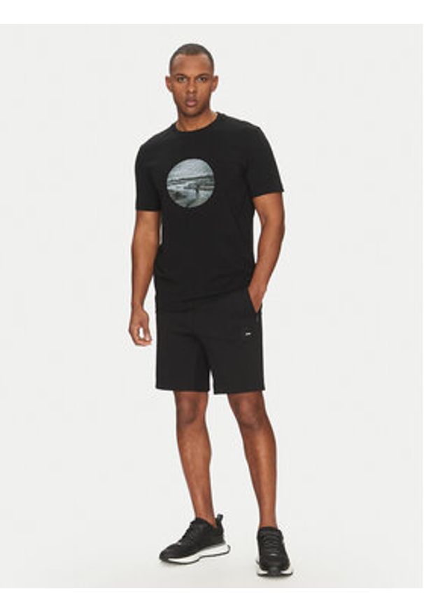 BOSS T-Shirt Graphic Heritage 50537847 Czarny Regular Fit. Kolor: czarny. Materiał: bawełna