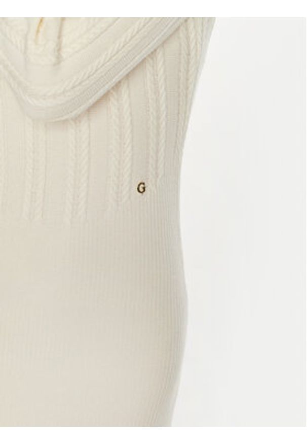Guess Sukienka dzianinowa W4BK08 Z2V42 Écru Regular Fit. Materiał: syntetyk