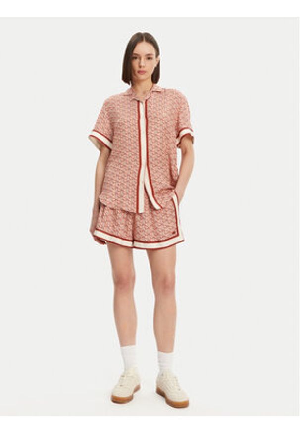 Lacoste Szorty sportowe FF0464 Pomarańczowy Regular Fit. Kolor: pomarańczowy. Materiał: wiskoza