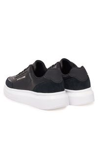 Just Cavalli Sneakersy 78QA3SBD Czarny. Kolor: czarny. Materiał: skóra