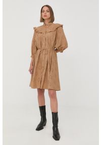 Bruuns Bazaar sukienka bawełniana kolor brązowy mini oversize. Typ kołnierza: kołnierzyk stójkowy. Kolor: brązowy. Materiał: bawełna. Wzór: haft. Typ sukienki: oversize. Długość: mini