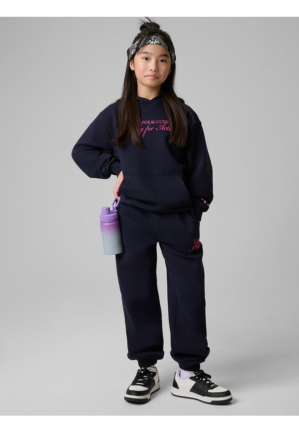 4f - 4F Bluza dresowa loose z kapturem dziewczęca - granatowa 134/140 (8-10 lat). Okazja: na co dzień, na uczelnię. Typ kołnierza: kaptur. Kolor: niebieski. Materiał: dresówka. Sezon: lato. Styl: casual