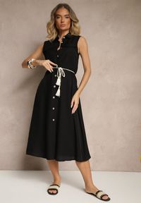 Renee - Czarna Sukienka z Wiskozy o Koszulowym Kroju z Ozdobnym Sznurkiem z Frędzlami Lavbia. Okazja: na co dzień, na spotkanie biznesowe. Typ kołnierza: dekolt w kształcie V. Kolor: czarny. Materiał: wiskoza. Długość rękawa: bez rękawów. Typ sukienki: koszulowe. Styl: biznesowy, casual #2