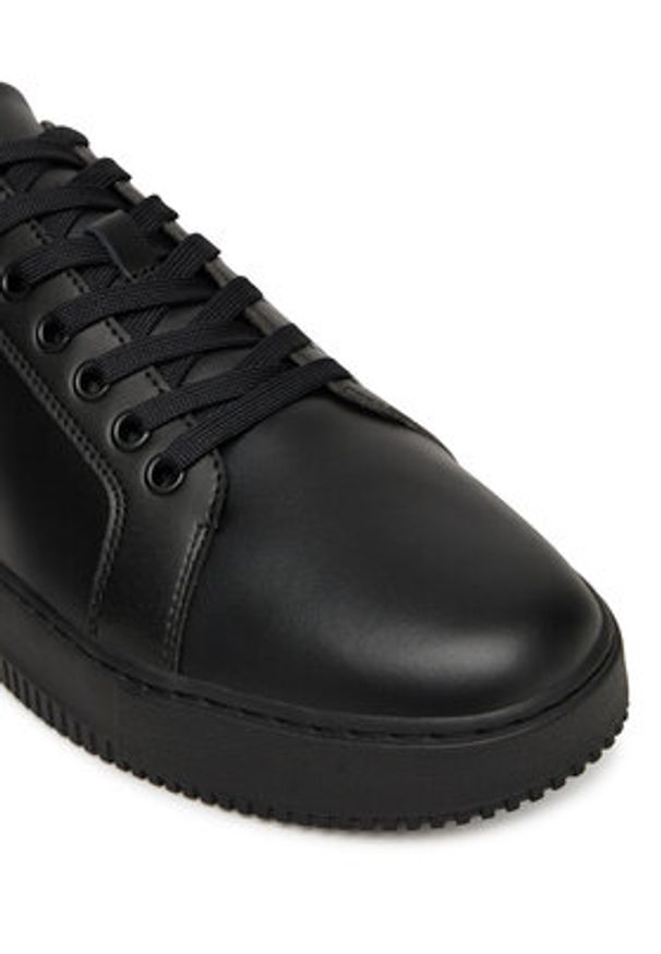 Calvin Klein Jeans Sneakersy Chunky Cupsole Ru Patch Lth YM0YM01296 Czarny. Kolor: czarny. Materiał: skóra