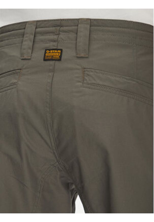 G-Star RAW - G-Star Raw Szorty materiałowe Core D26220-C973 Szary Regular Fit. Kolor: szary. Materiał: bawełna