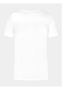 GAP - Gap T-Shirt 550338-06 Biały Regular Fit. Kolor: biały. Materiał: bawełna