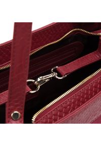 Wittchen - Torebka shopperka z dwóch rodzajów skór czerwona. Kolor: czerwony. Wzór: aplikacja, haft. Dodatki: z haftem. Materiał: skórzane. Styl: elegancki #6