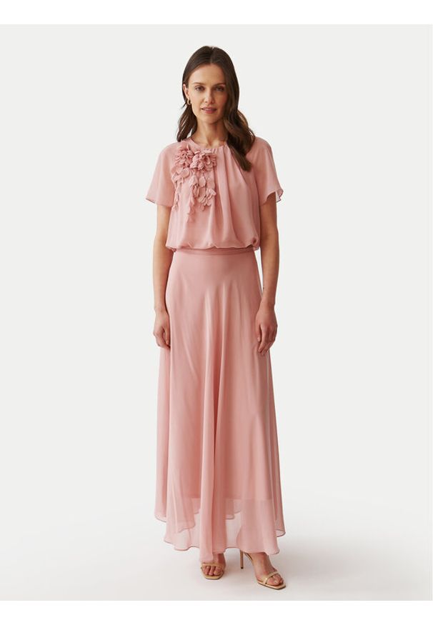 Tatuum Sukienka letnia Roza T2406.219 Różowy Regular Fit. Kolor: różowy. Materiał: syntetyk. Sezon: lato