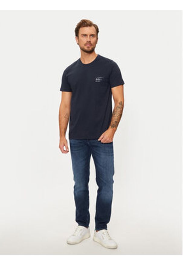 BOSS - Boss T-Shirt 50517715 Granatowy Regular Fit. Kolor: niebieski. Materiał: bawełna