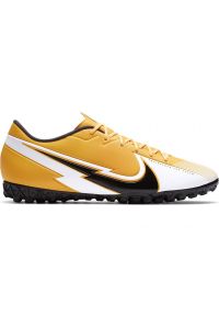 Buty piłkarskie Nike Mercurial Vapor 13 Academy Tf M AT7996 801 czarny, pomarańczowy, żółty żółcie. Kolor: czarny, pomarańczowy, żółty, wielokolorowy. Materiał: skóra, syntetyk. Szerokość cholewki: normalna. Sport: piłka nożna