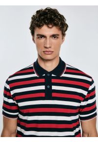 Big-Star - Koszulka męska polo w kolorowe paski Seulir 603. Okazja: na co dzień. Typ kołnierza: polo. Kolor: czerwony. Materiał: dzianina, żakard, jeans. Wzór: paski, kolorowy. Styl: klasyczny, street, elegancki, casual #4