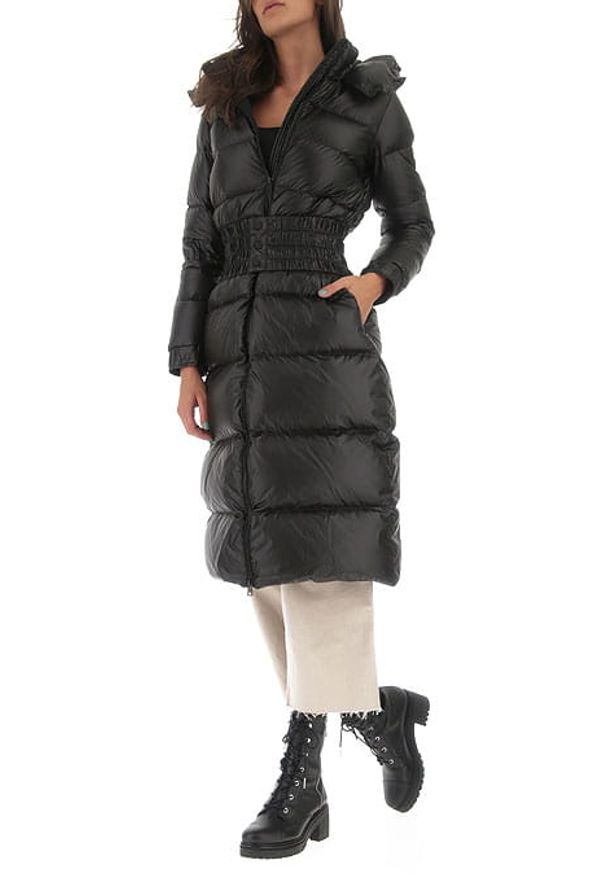 TwinSet - Czarna długa kurtka zimowa Twinset. Kolor: czarny. Materiał: poliester, puch. Długość rękawa: długi rękaw. Długość: długie. Sezon: zima