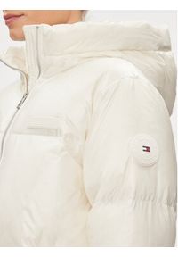 TOMMY HILFIGER - Tommy Hilfiger Kurtka puchowa New York Gloss WW0WW40836 Écru Relaxed Fit. Materiał: syntetyk #4