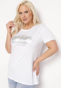 Born2be - Biały T-shirt z Ozdobnym Nadrukiem z Metalicznym Połyskiem Neomania. Kolor: biały. Wzór: nadruk
