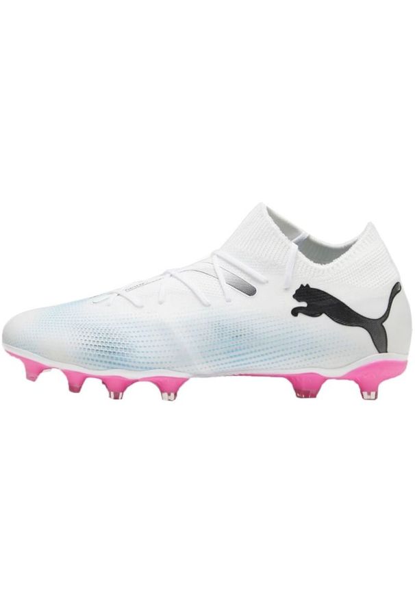 Buty piłkarskie Puma Future 7 Match FG/AG M 107715 01 białe. Kolor: biały. Materiał: dzianina, syntetyk. Szerokość cholewki: normalna. Sport: piłka nożna