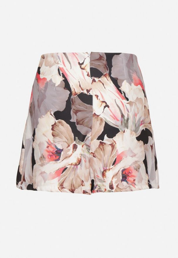 Born2be - Czarno-Beżowe Spódnico-Szorty z Wysokim Stanem Ozdobione Kwiatami Deriani. Okazja: na co dzień. Stan: podwyższony. Kolor: czarny. Wzór: aplikacja, kwiaty. Sezon: wiosna. Styl: casual, elegancki