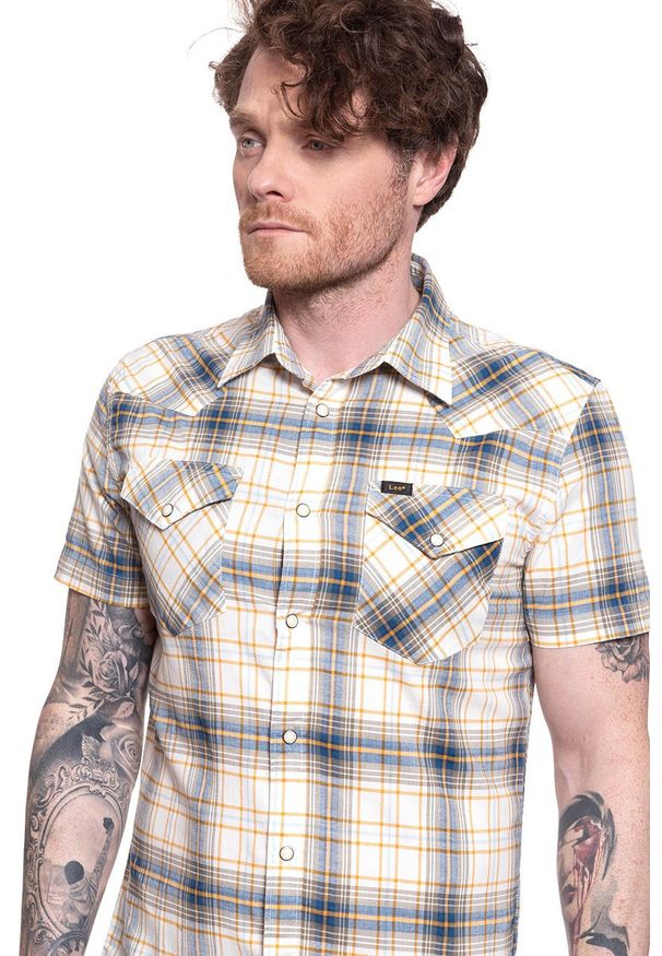Lee - LEE SS WESTERN BRIGHT WHITE L640DKLJ 112115267. Okazja: na imprezę. Materiał: bawełna, jeans, materiał. Długość rękawa: krótki rękaw. Długość: krótkie. Wzór: aplikacja. Sezon: lato. Styl: klasyczny