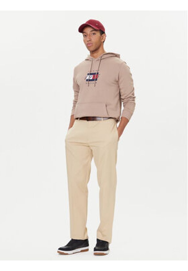 TOMMY HILFIGER - Tommy Hilfiger Bluza Linear Flag MW0MW41332 Beżowy Regular Fit. Kolor: beżowy. Materiał: bawełna