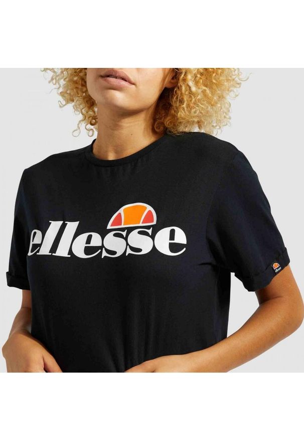 Koszulka treningowa damska Ellesse Alberta. Kolor: biały, czarny, wielokolorowy. Materiał: tkanina
