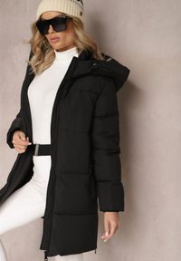 Renee - Czarna Kurtka Pikowana z Suwakami po Bokach Hafida. Okazja: na co dzień. Kolor: czarny. Materiał: jeans. Długość rękawa: długi rękaw. Długość: długie. Sezon: zima. Styl: casual #4